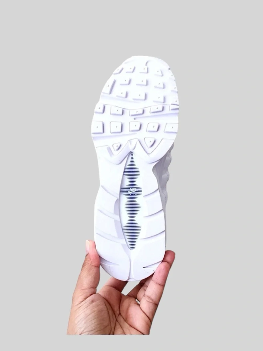 Nike Air Max 95 QS Gingham Sneakers Size 6Y/ 7.5 Women
